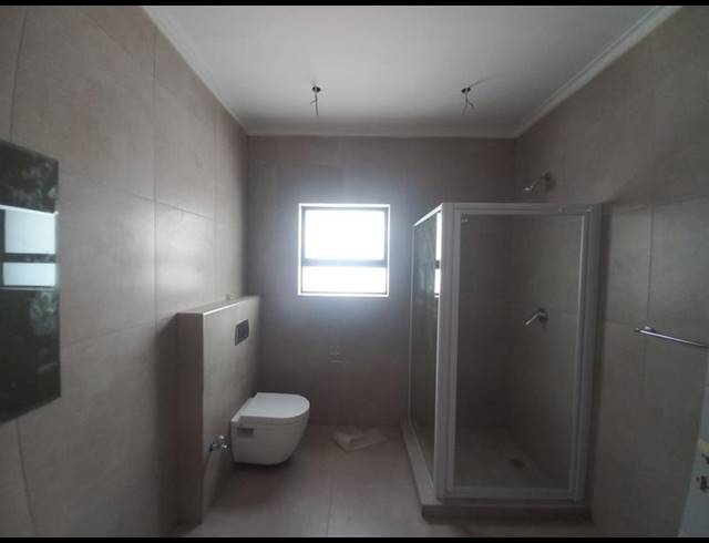 2 BEDROOM PROPERTY TO RENT IN RASLOUW